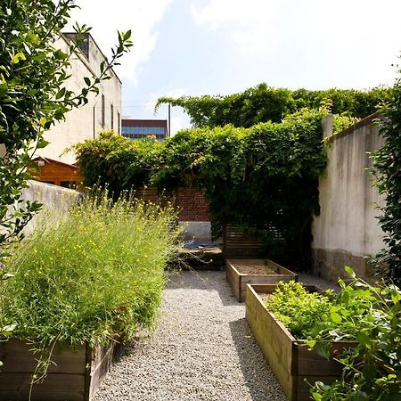 Boutique Rentals- Hidden Garden Porto'S Downtown Exterior photo